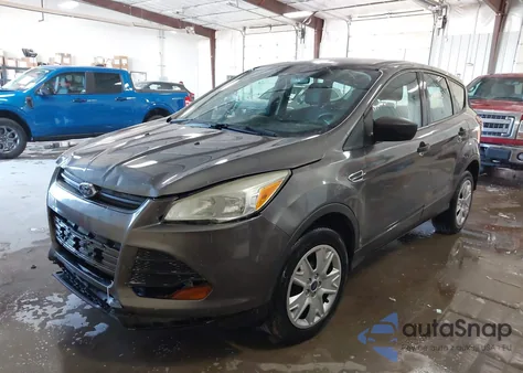 2013 Ford Escape S из США, поврежденный, VIN 1FMCU0F75DUC70471